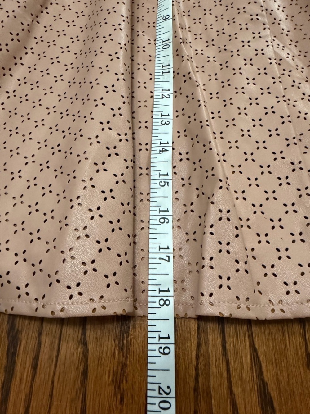 Anthropologie Sunday in Brooklyn Eyelet Mini Swing Skirt Sz 8 Blush Pink/Beige - Picture 12 of 16